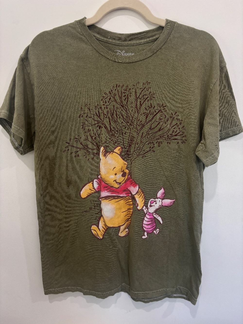NWOT Disney Winnie the Pooh & Piglet Green Graphic T-Shirt Medium